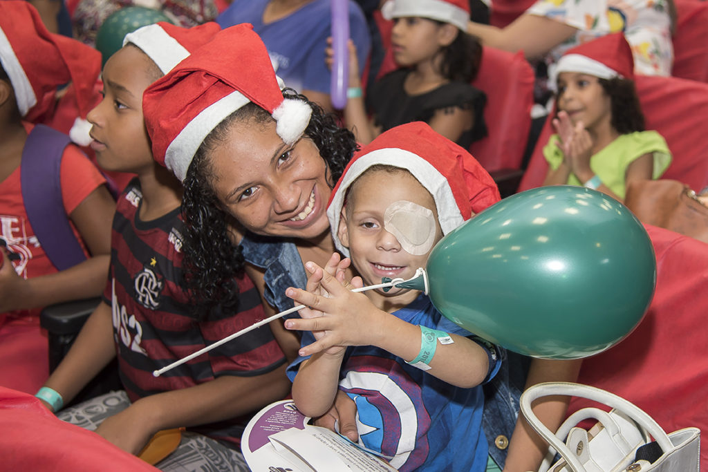 Festa-de-Natal-96-1024x683 Natal no INCA alegra pacientes adultos e infantis