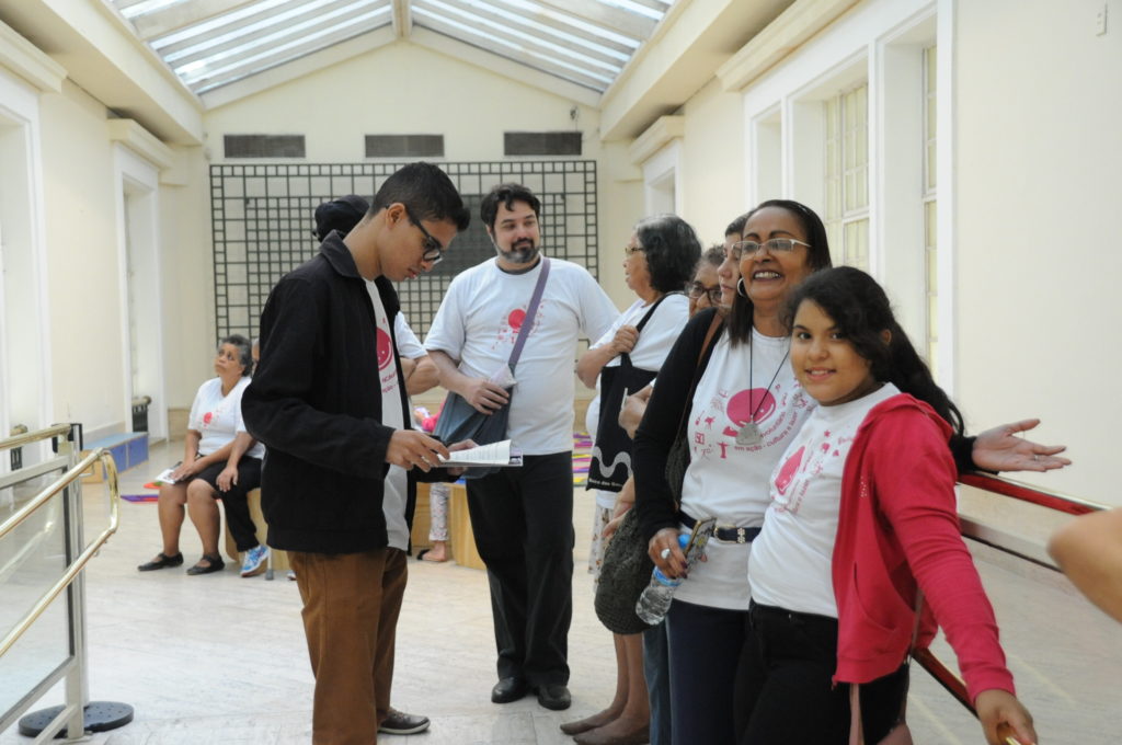 DSC_5108-1024x680 Pacientes e acompanhantes visitam as exposições do Centro Cultural Banco do Brasil