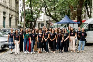 Equipe-toda-talvez-uma-capa-da-area_-300x200 Equipe toda, talvez uma capa da área_