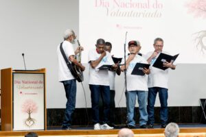 2MM08834-300x200 Voluntiariado Raiz Dia Nacional do Voluntariado
